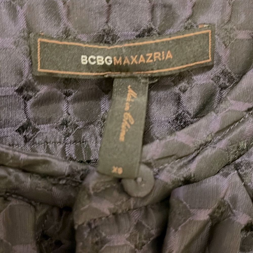 XS BCBG Maxazria deep plum sleeveless dress with bow like collar.